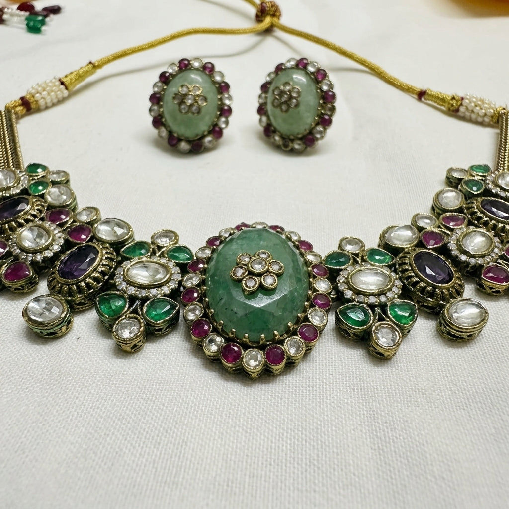 Gold Tone Necklace And Earrings Set