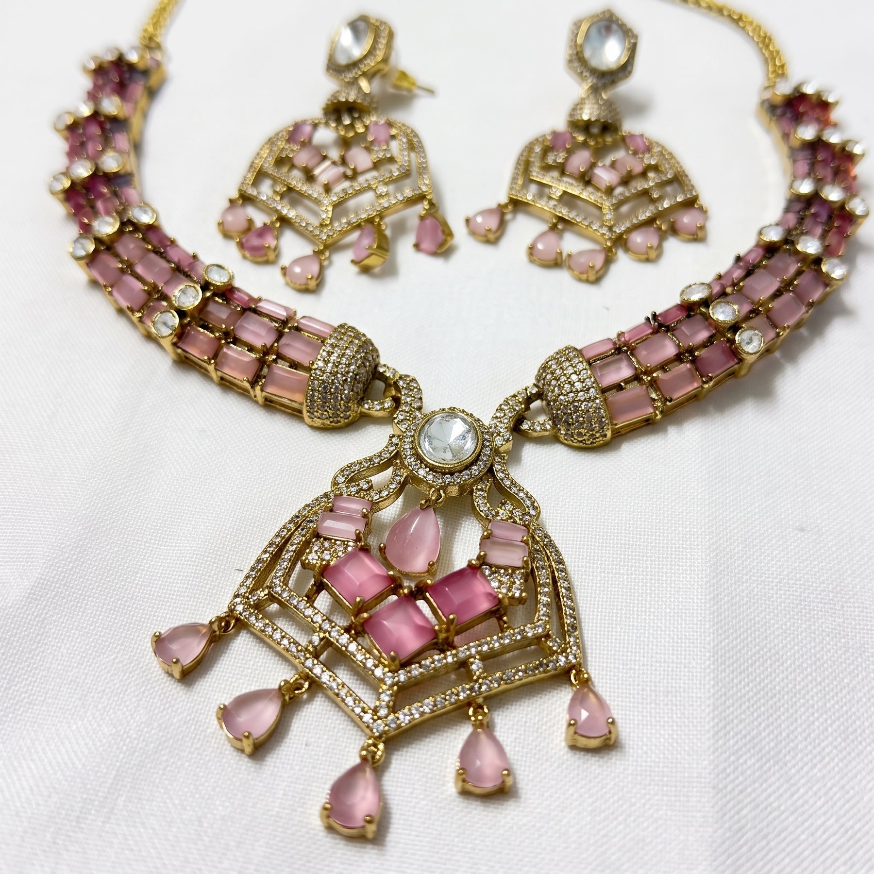 Gold Toned Metal Bridal Set