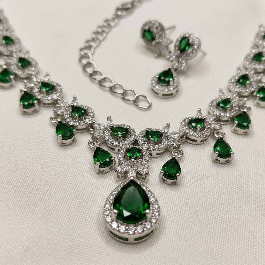 Silver Tone Necklace And Earrings Set