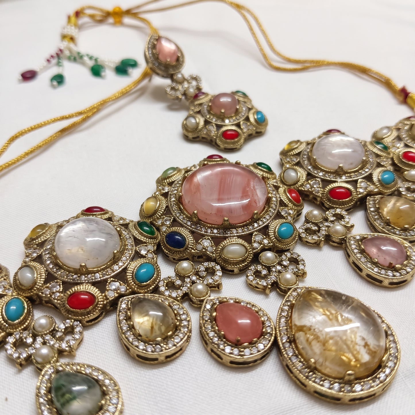 Gold Tone Ethnic Jewelry Set